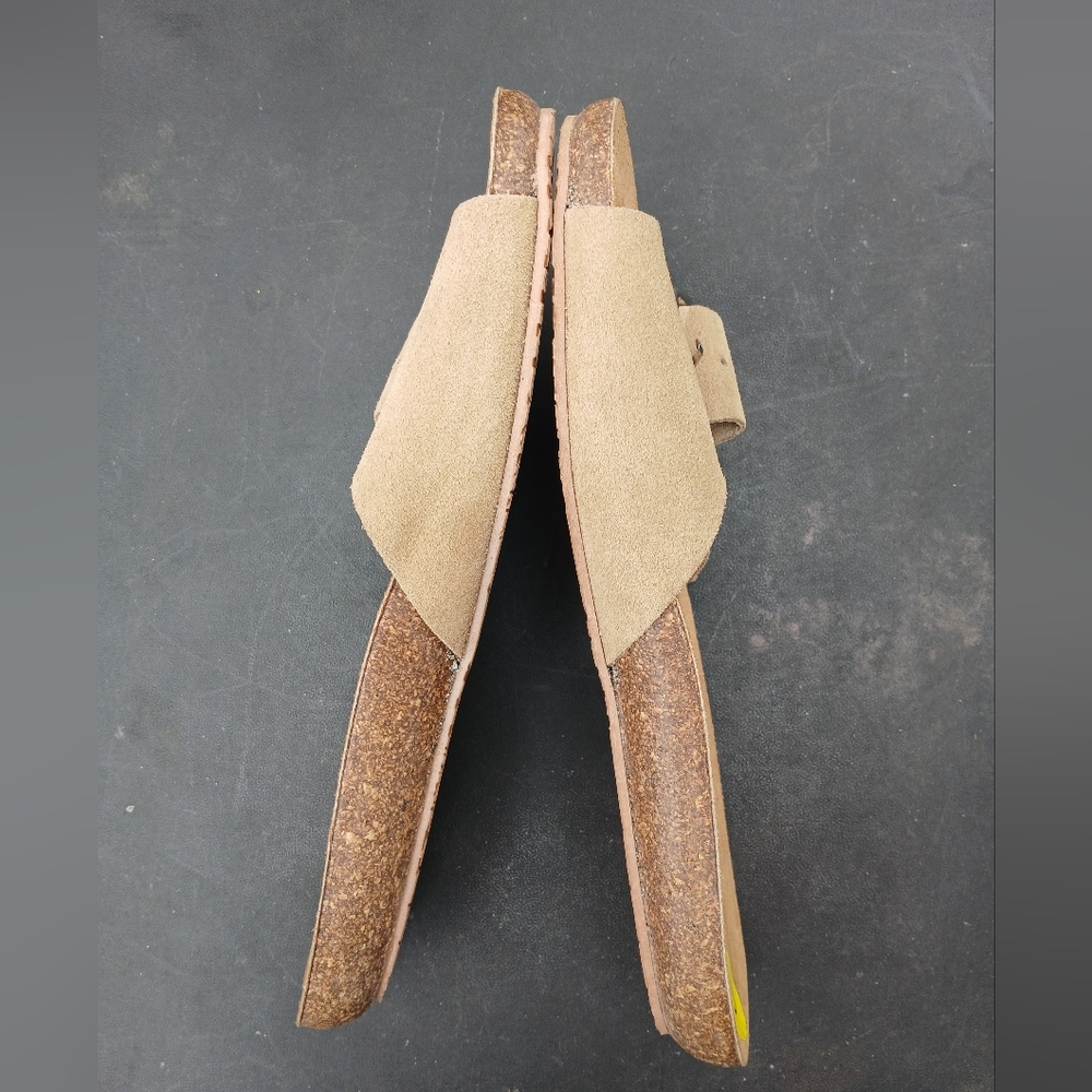 YOKONO Slide Sandals - Picture 8 of 11